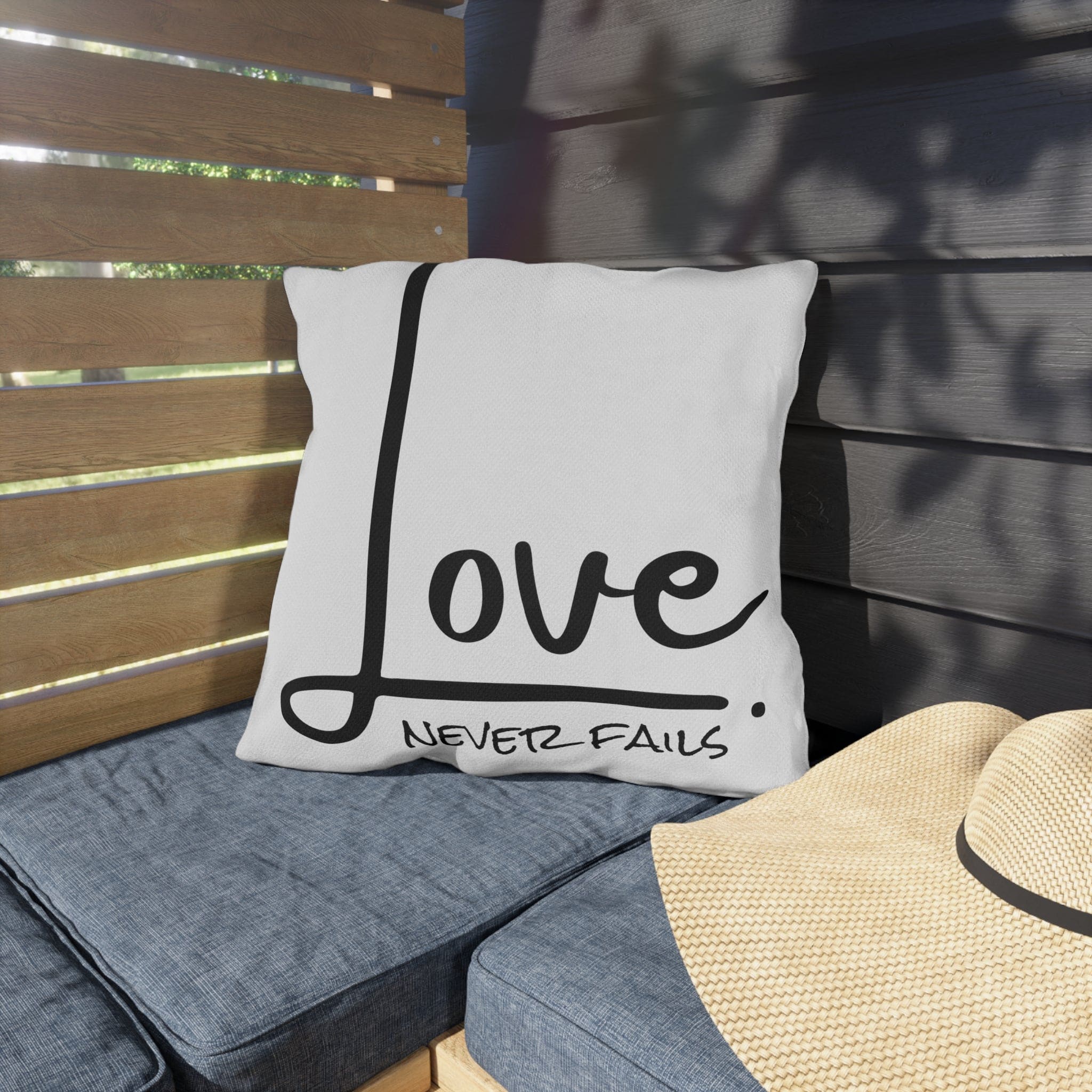 Decorative Throw Pillow Cover - Love Never Fails